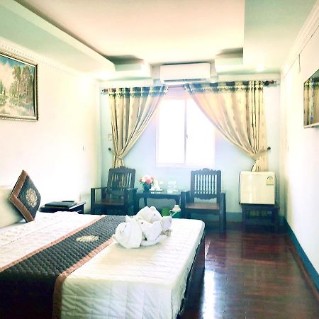 Mekong Hotel Thakhek Extérieur photo