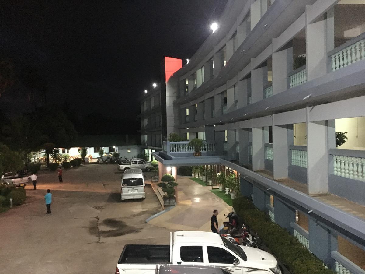 Mekong Hotel Thakhek Extérieur photo