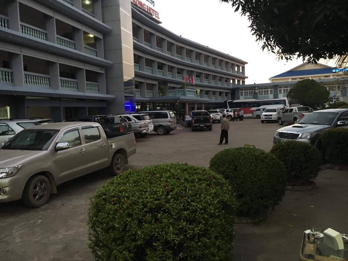 Mekong Hotel Thakhek Extérieur photo