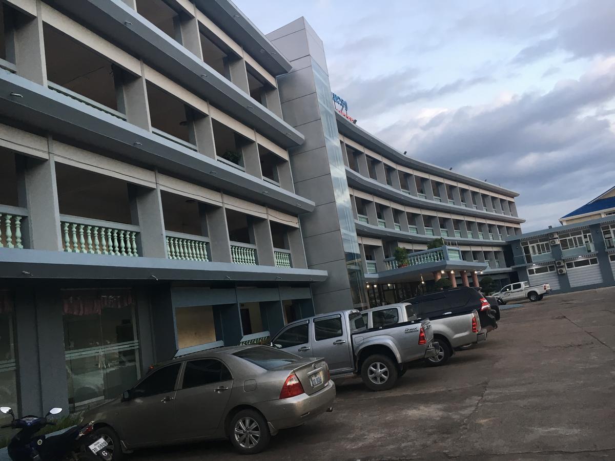 Mekong Hotel Thakhek Extérieur photo