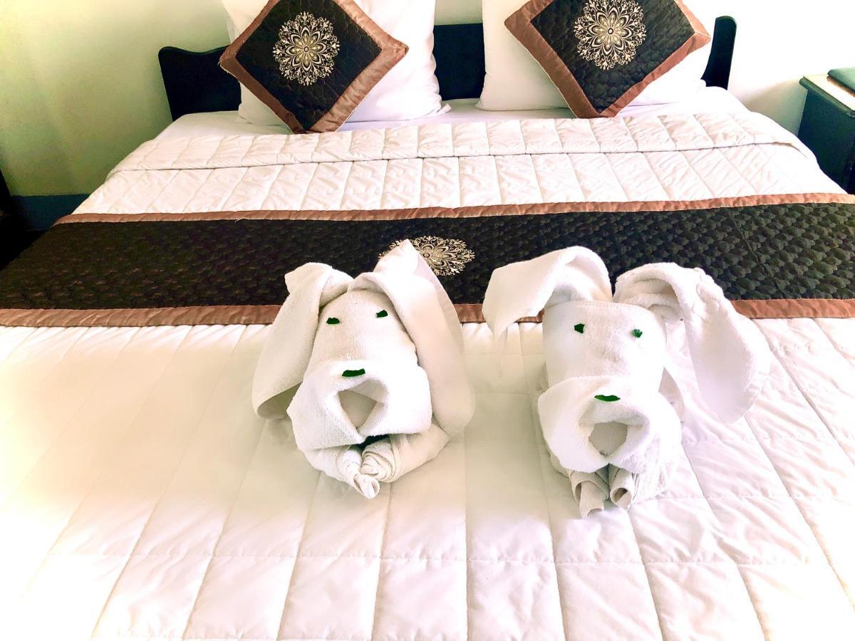 Mekong Hotel Thakhek Extérieur photo